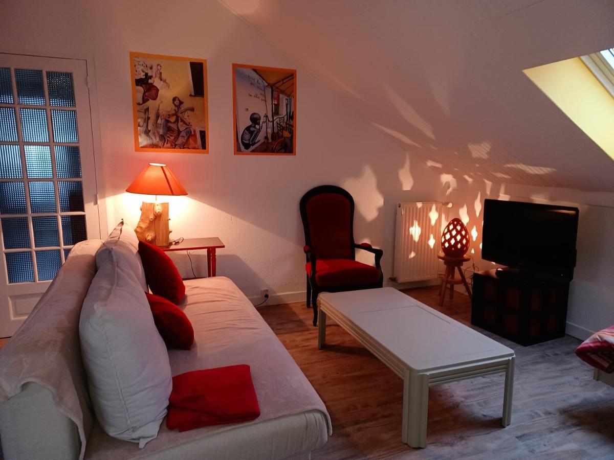 Appartement Dans Maison, Calme Assure Corancy Ngoại thất bức ảnh